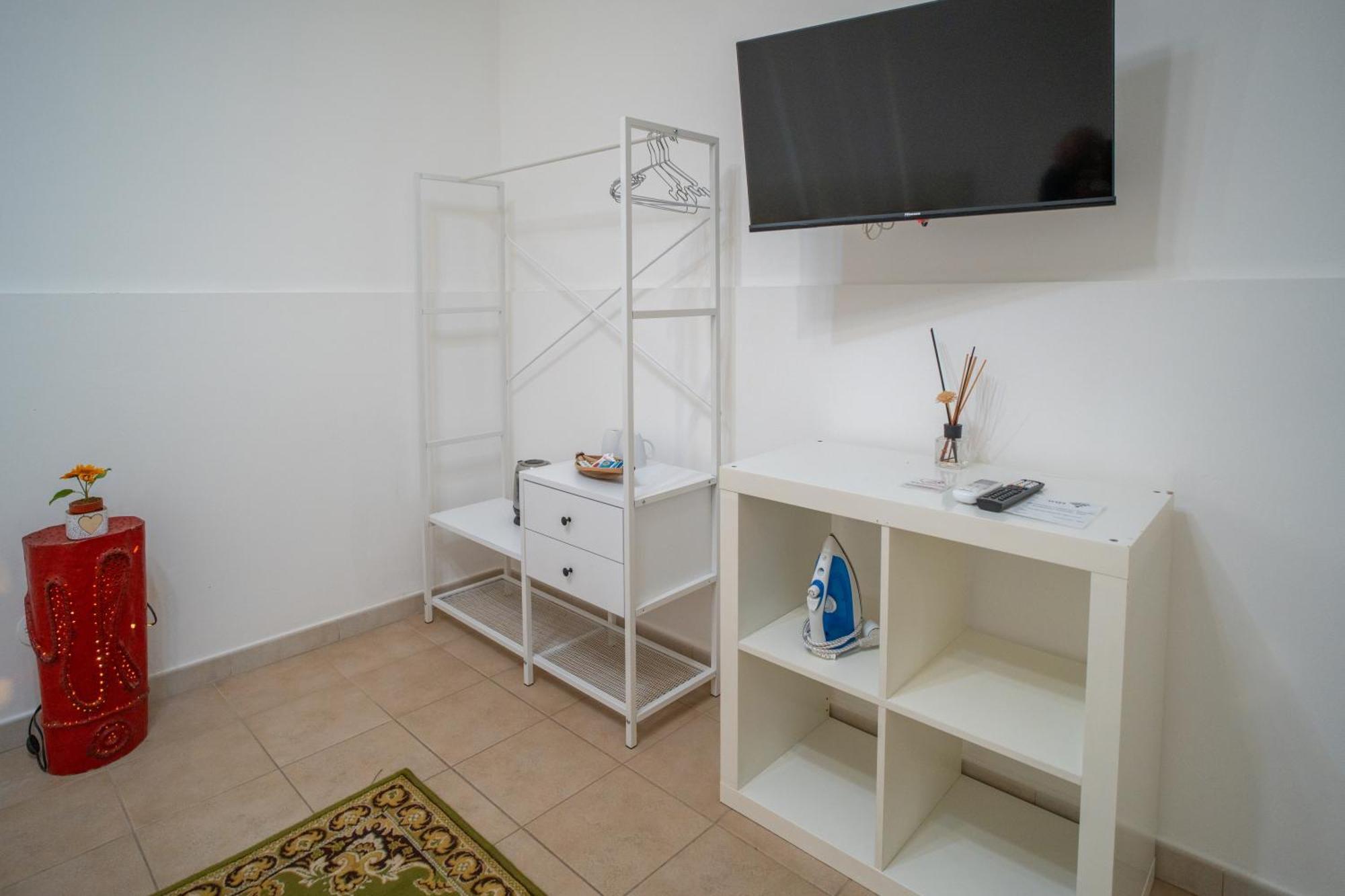 Whitehouse Bed & Breakfast Lecce Ngoại thất bức ảnh