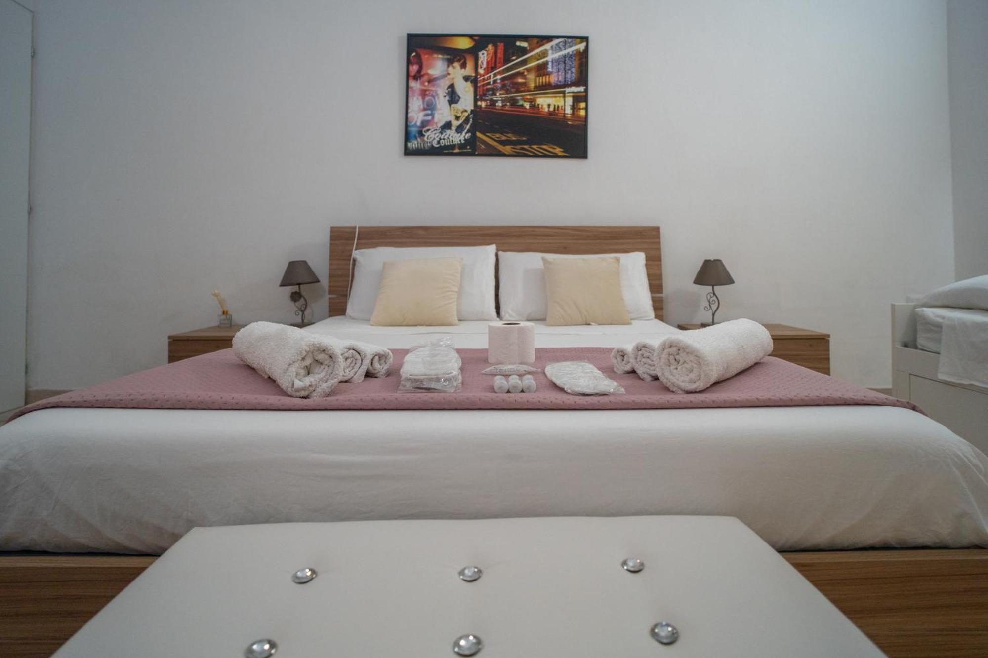 Whitehouse Bed & Breakfast Lecce Ngoại thất bức ảnh