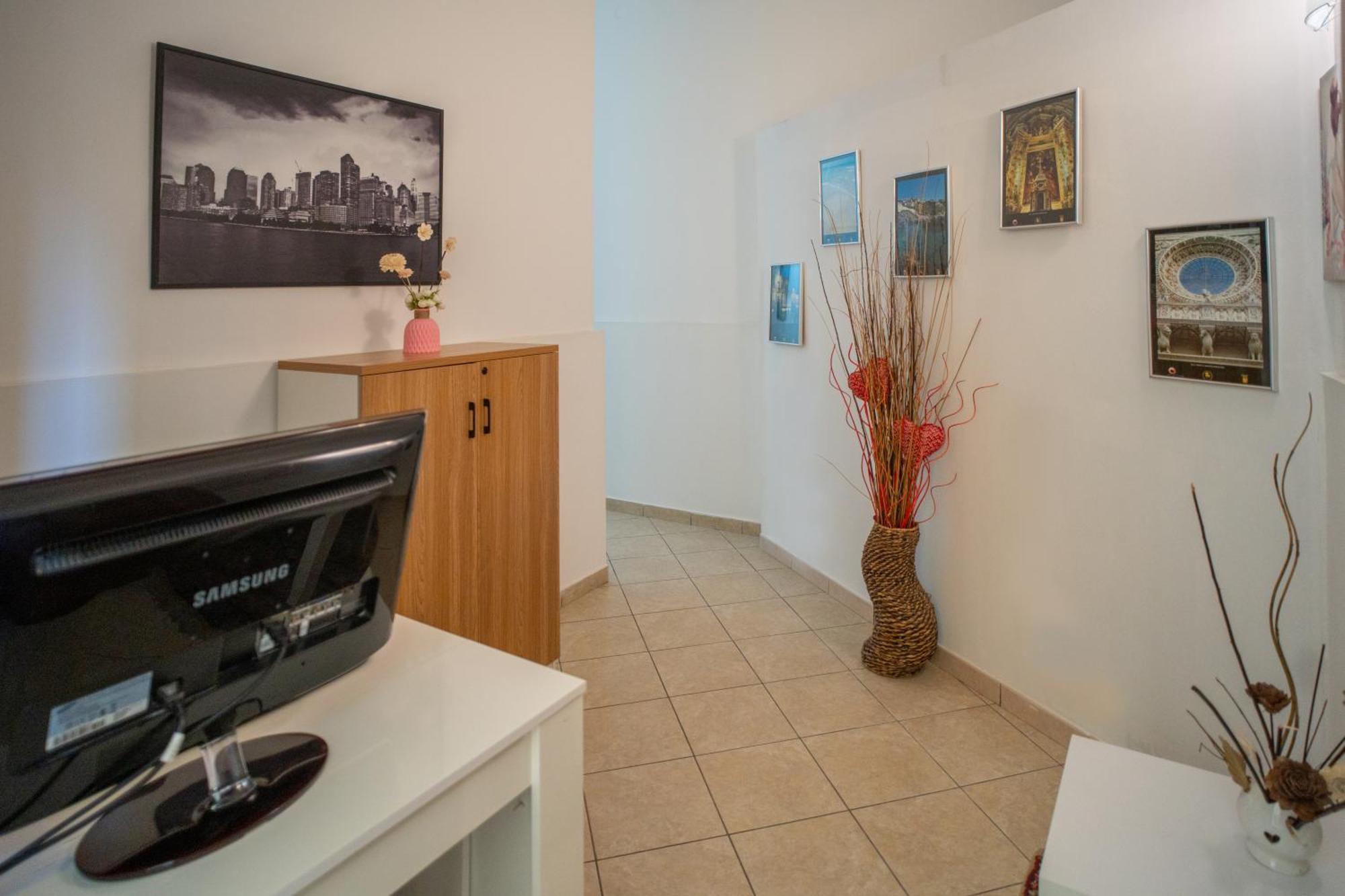 Whitehouse Bed & Breakfast Lecce Ngoại thất bức ảnh