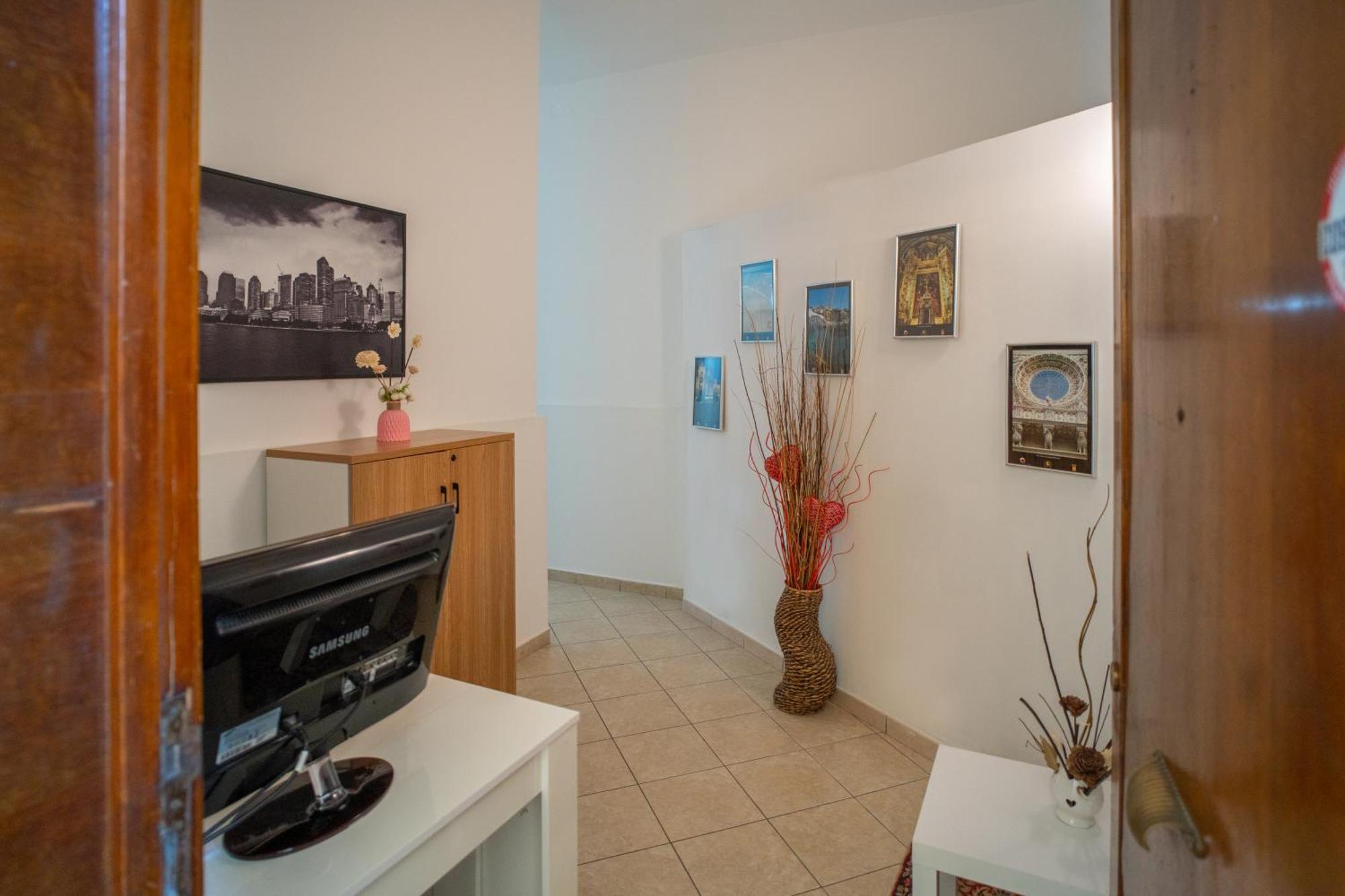Whitehouse Bed & Breakfast Lecce Ngoại thất bức ảnh