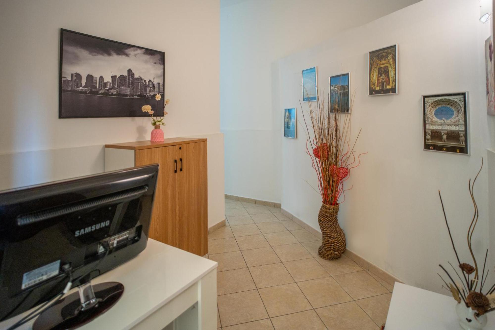 Whitehouse Bed & Breakfast Lecce Ngoại thất bức ảnh
