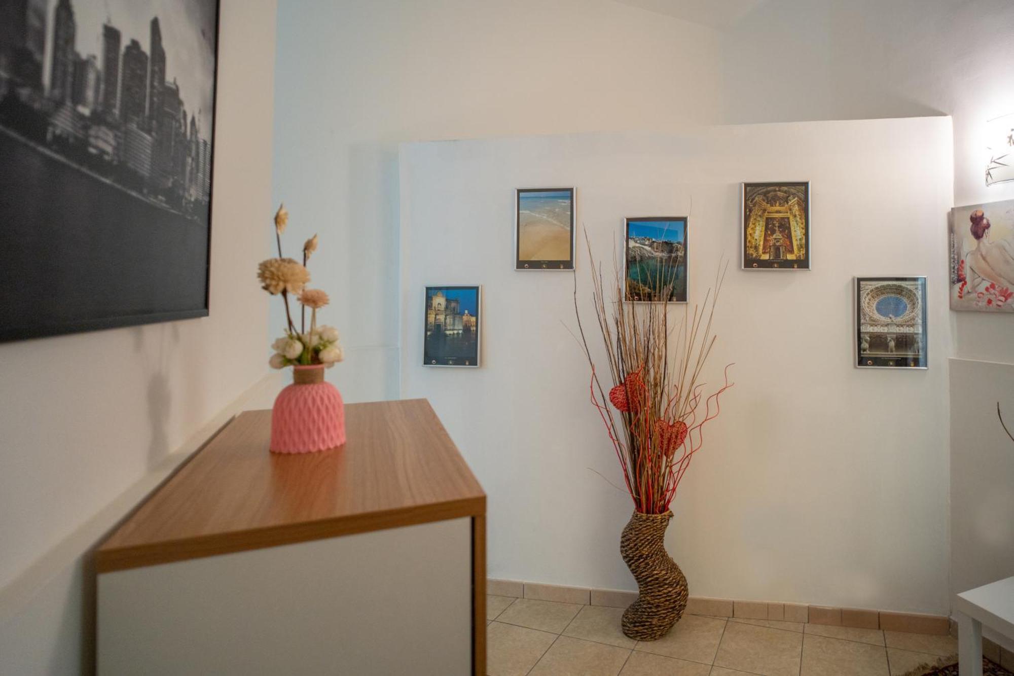 Whitehouse Bed & Breakfast Lecce Ngoại thất bức ảnh
