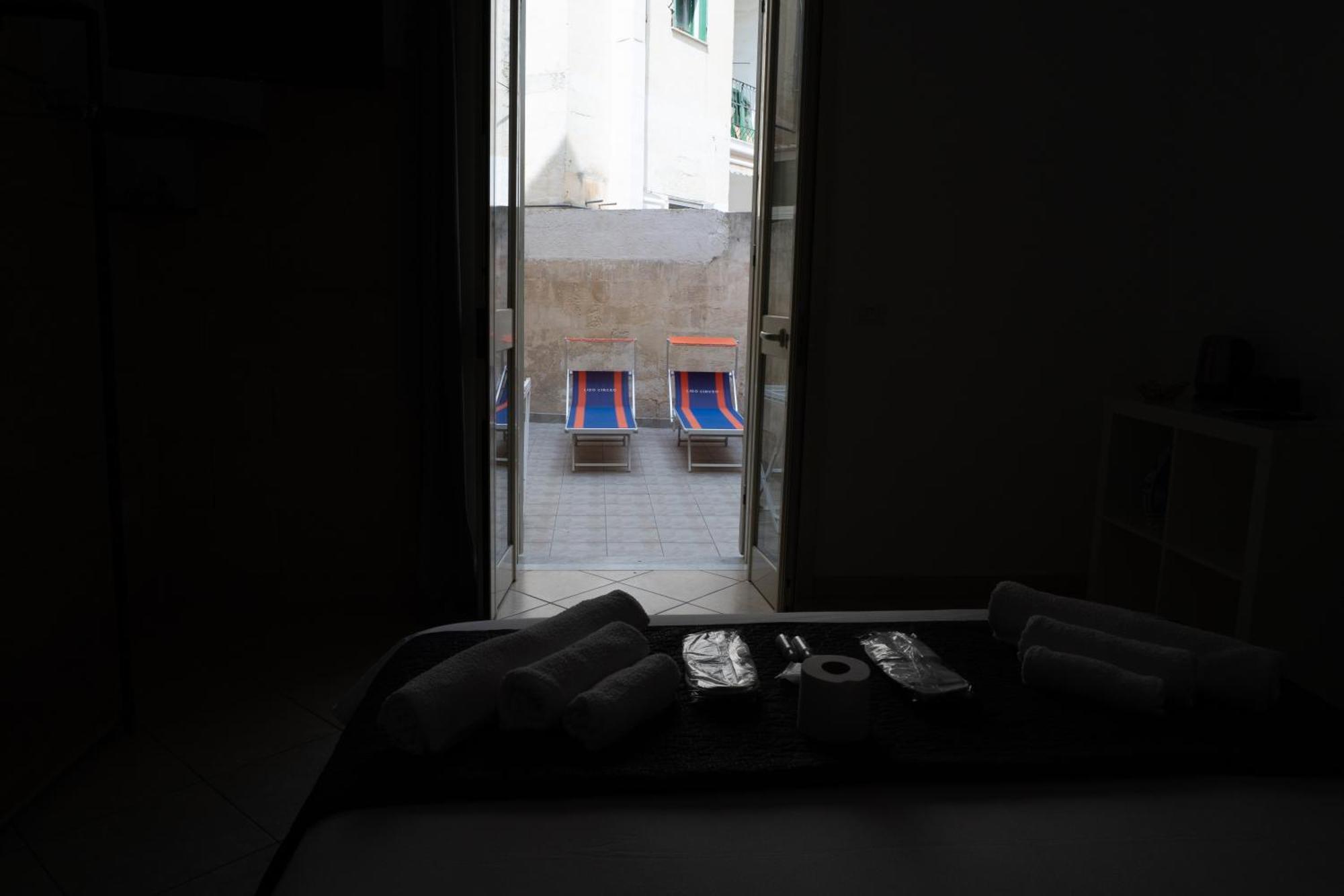 Whitehouse Bed & Breakfast Lecce Ngoại thất bức ảnh